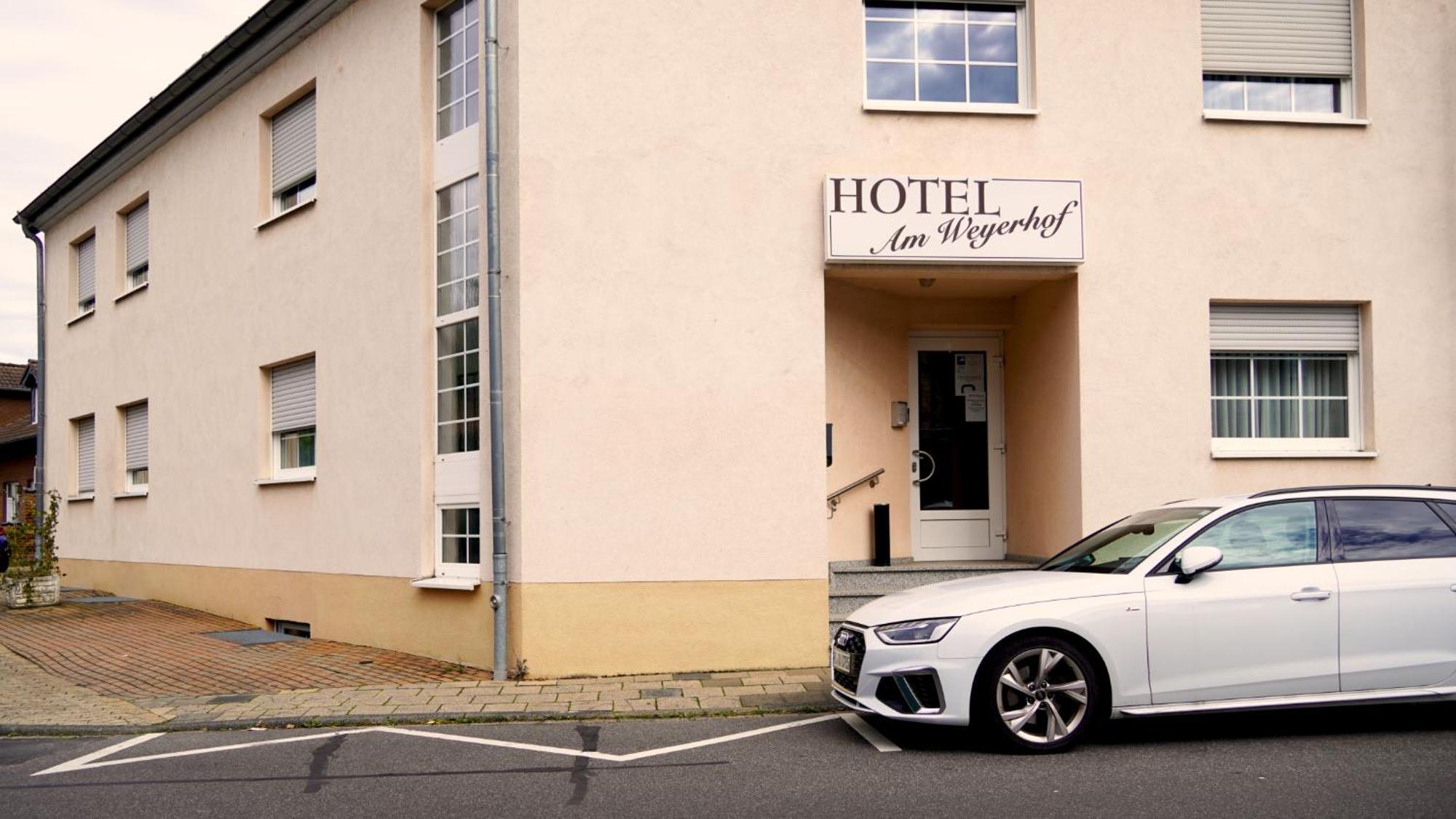 Hotel Am Weyerhof Kerpen  Kültér fotó