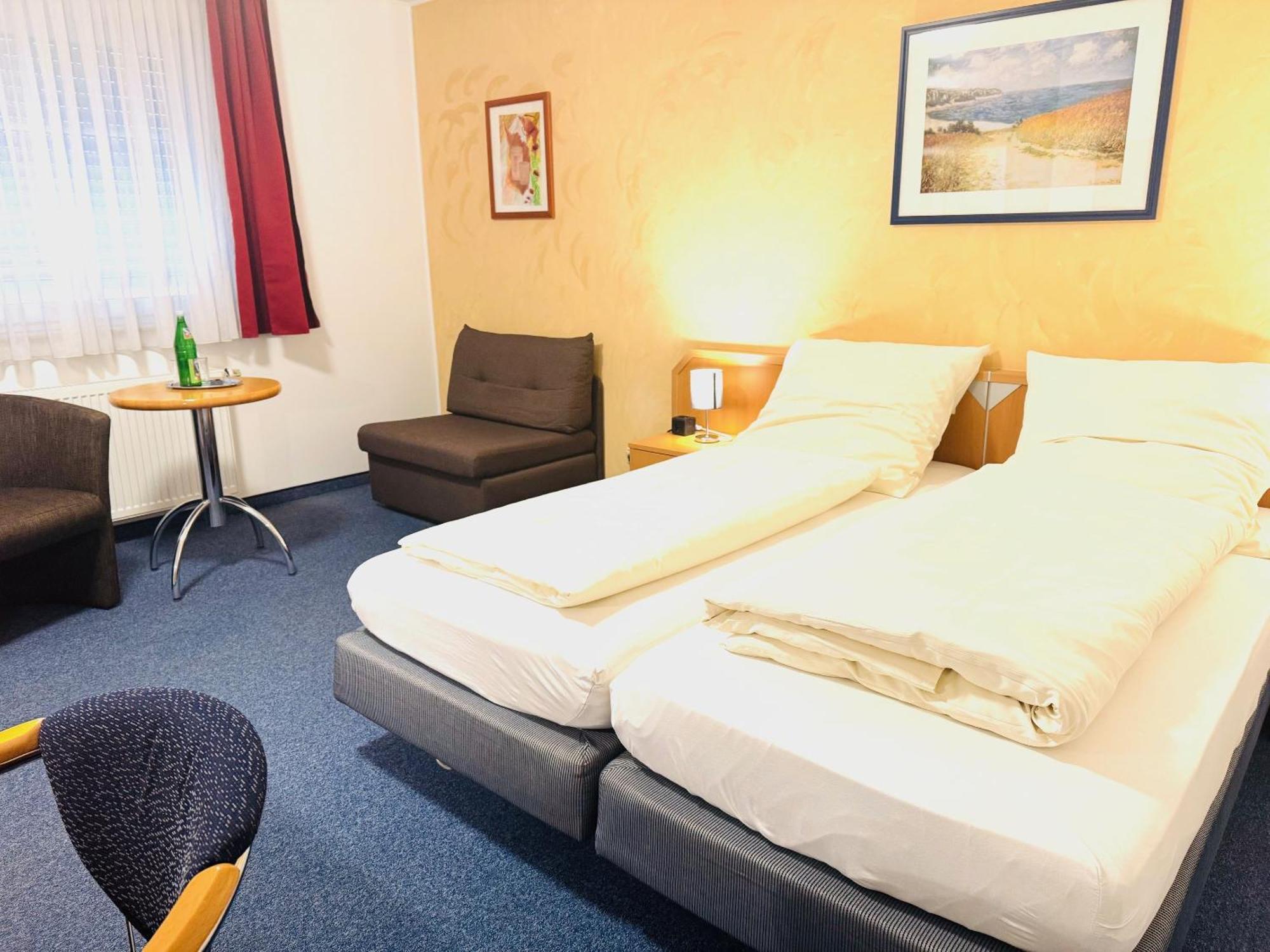Hotel Am Weyerhof Kerpen  Kültér fotó
